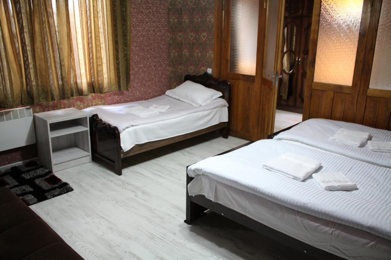 Salome Guest House Mestia Exterior foto