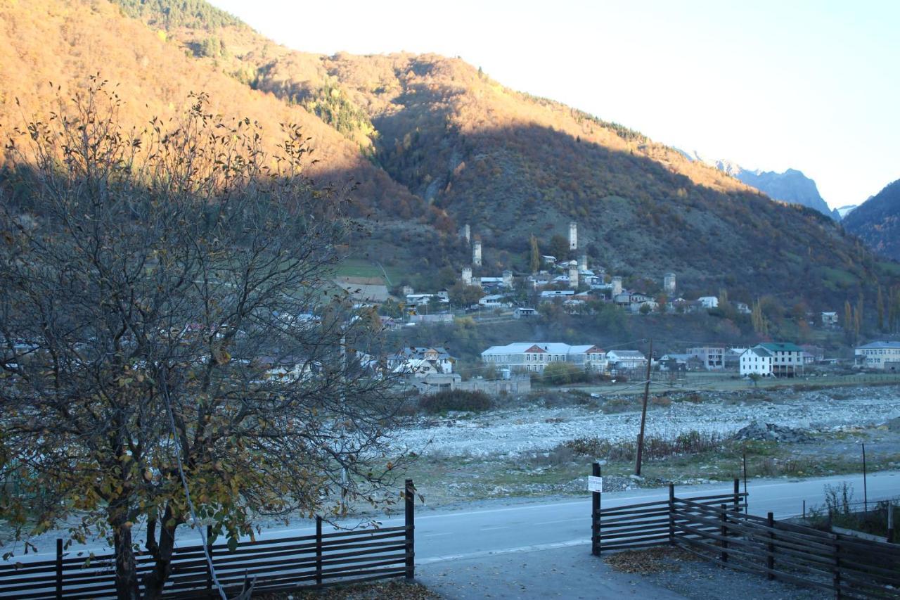 Salome Guest House Mestia Exterior foto
