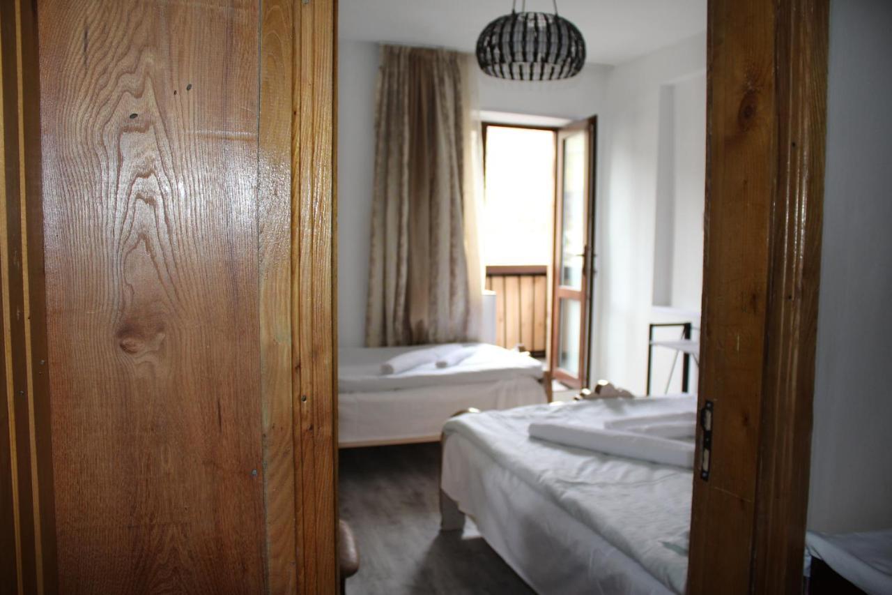 Salome Guest House Mestia Exterior foto